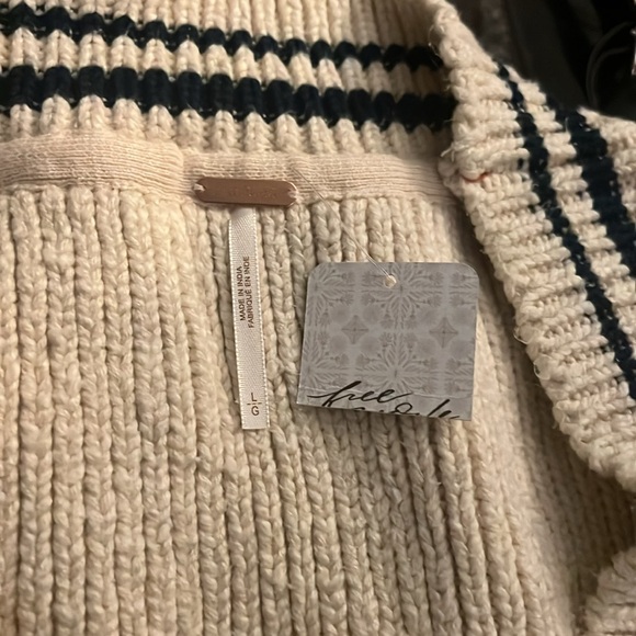 Free People Good Karma Vest - L-NWT - Picture 13 of 13